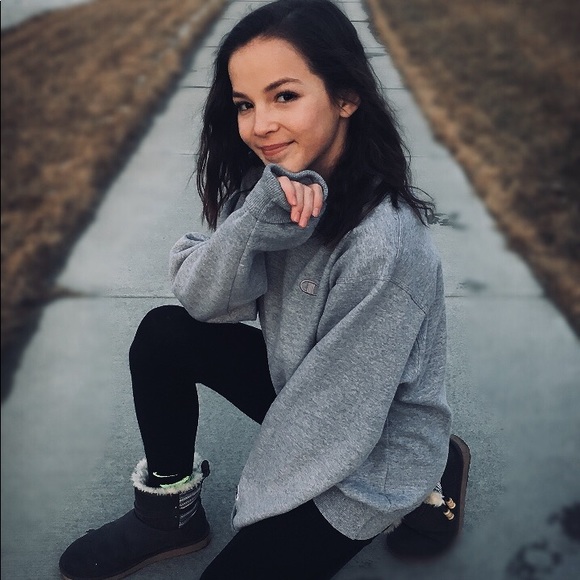 lucymoore10